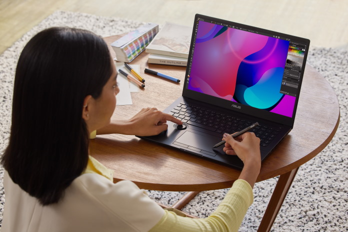 ASUS presenta sus nuevas laptops con pantalla OLED 