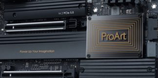 Chipset heatsink and PCIe 5.0 slots on ProArt X670E-Creator WiFi motherboard
