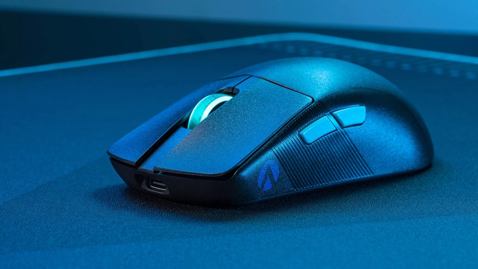 ROG Harpe Ace gaming mouse