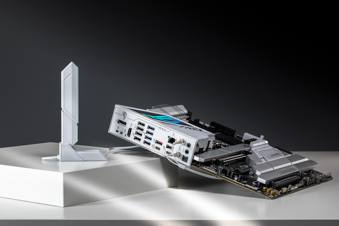 Give your setup a fresh look with our expanded lineup of white PC hardware  - Edge Up