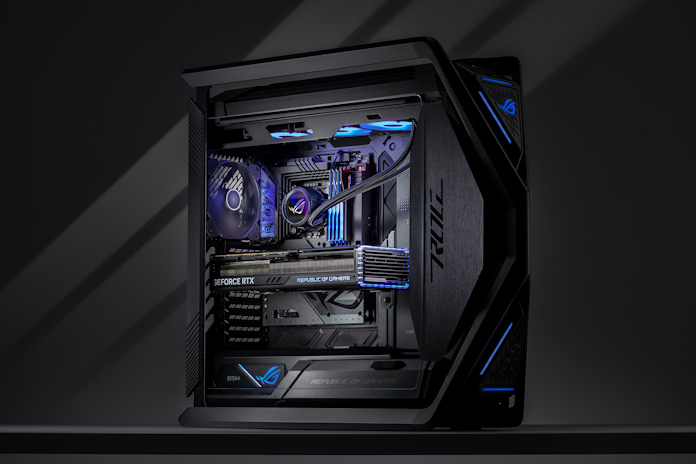 An ROG Advanced BTF build in the ROG Hyperion BTF chassis