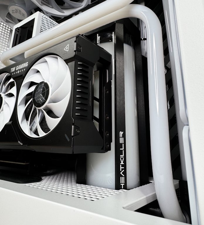 A close look at the liquid cooling loop 