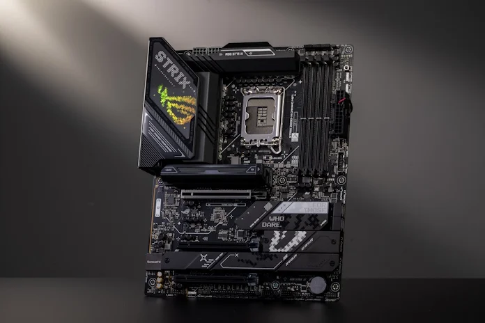 The ROG Strix Z890-H Gaming WiFi motherboard