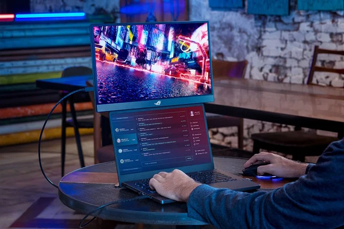 The ROG Strix XG17AHP portable gaming monitor